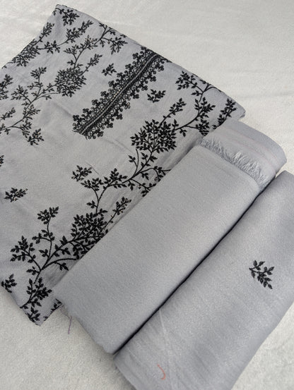 Karandi 2-Piece Suit