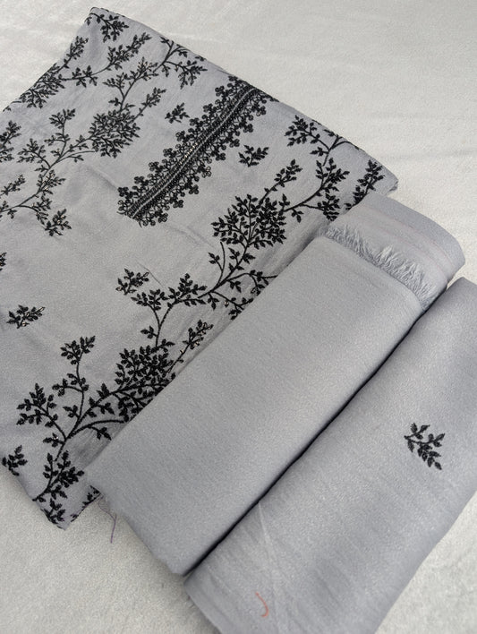 Karandi 2-Piece Suit