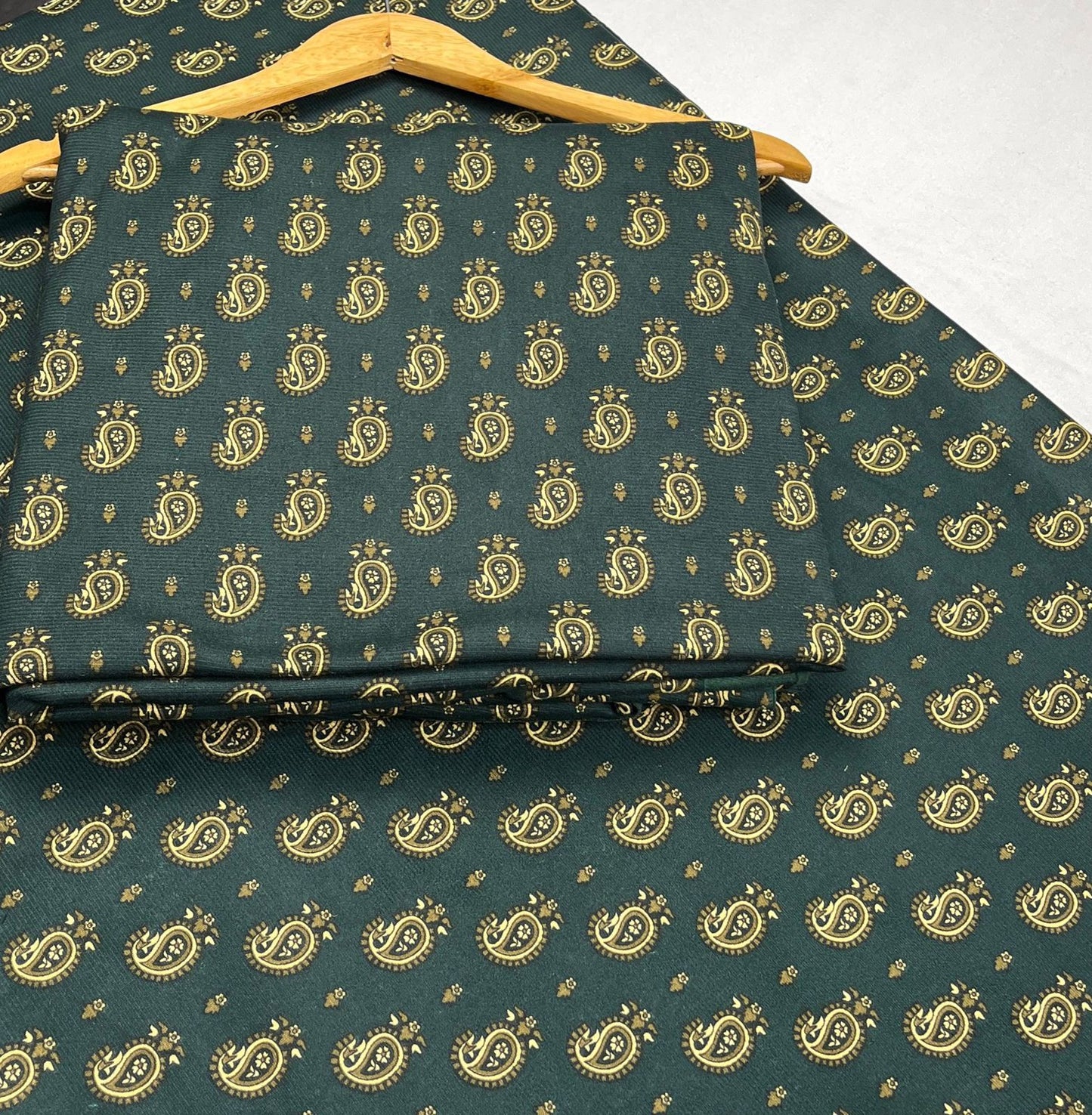 Premium Wool Printed 2-Piece (Unstitched)