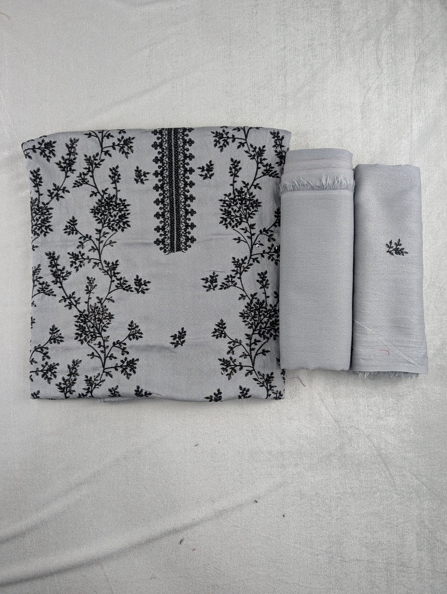 Karandi 2-Piece Suit