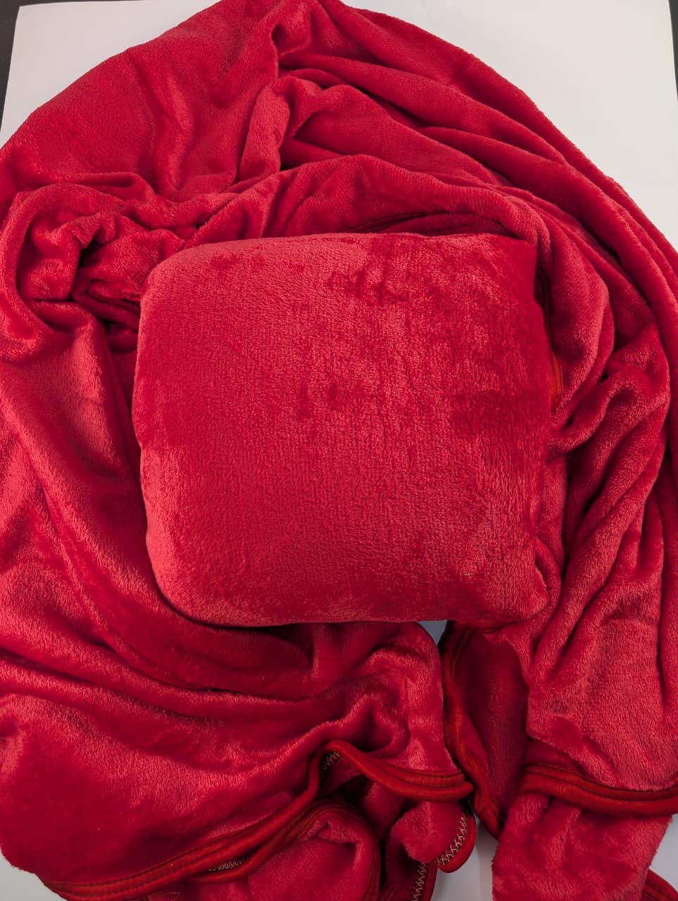 Premium Imported Comforter – Double Bed | Free Delivery Pakistan